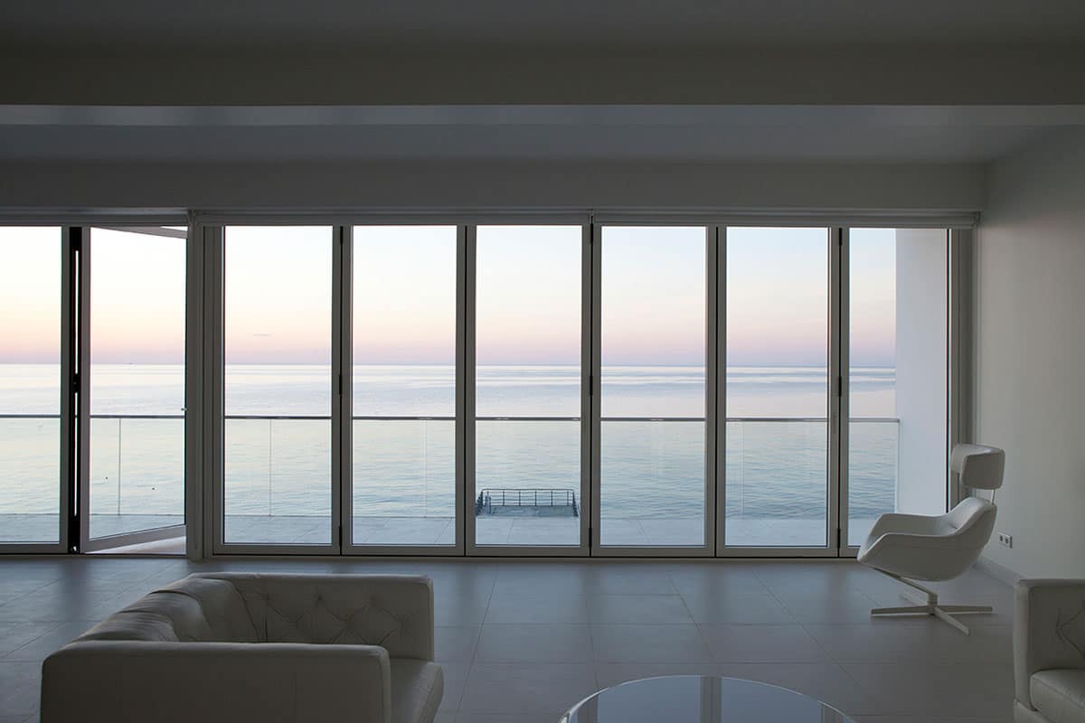 Reynaers CF68 Folding Doors